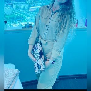 Jumpsuit long sleeved